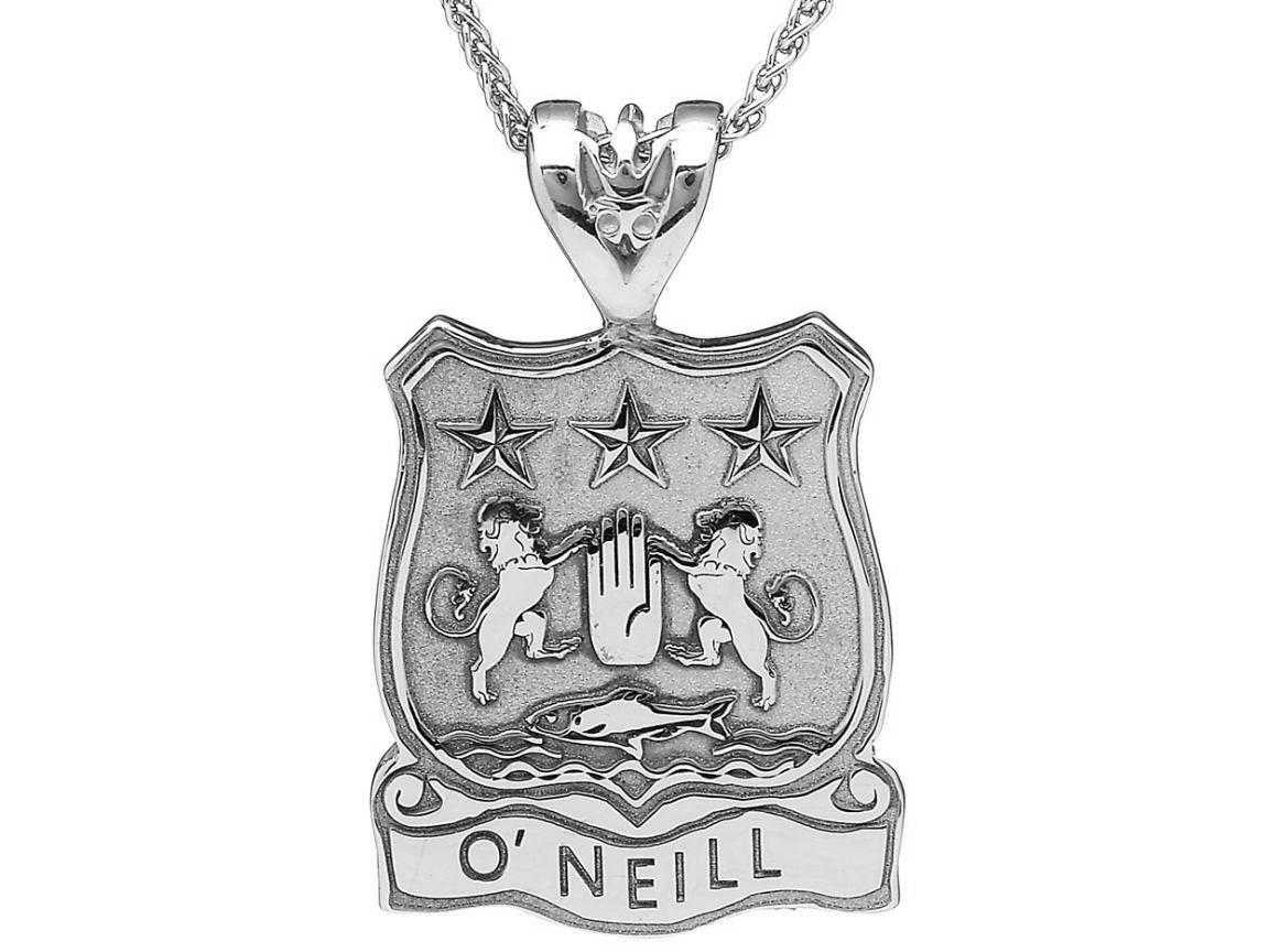 Family crest pendant on sale silver