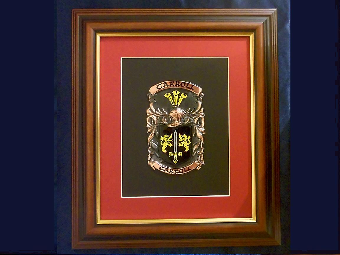 Framed Single Family Crest Plaque (14*16 inch)